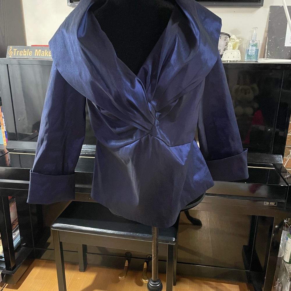Bellissima Size Large Royal Blue Wrap Blazer with Dramatic Collar